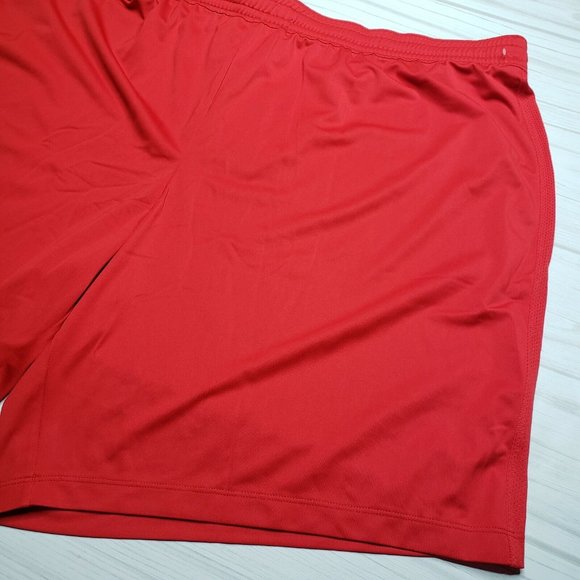 Under Armour Red Fitted Heat Gear 3XL Shorts - Picture 3 of 8